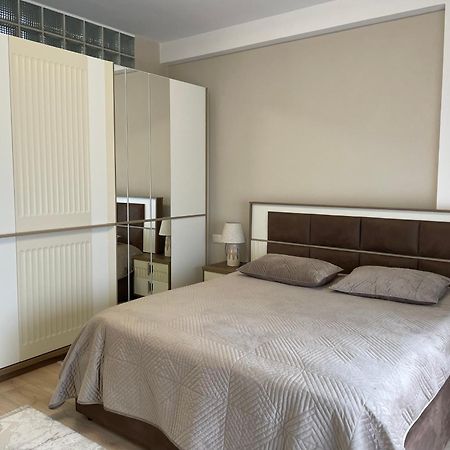 Adra'S Apartment Szkodra Zewnętrze zdjęcie
