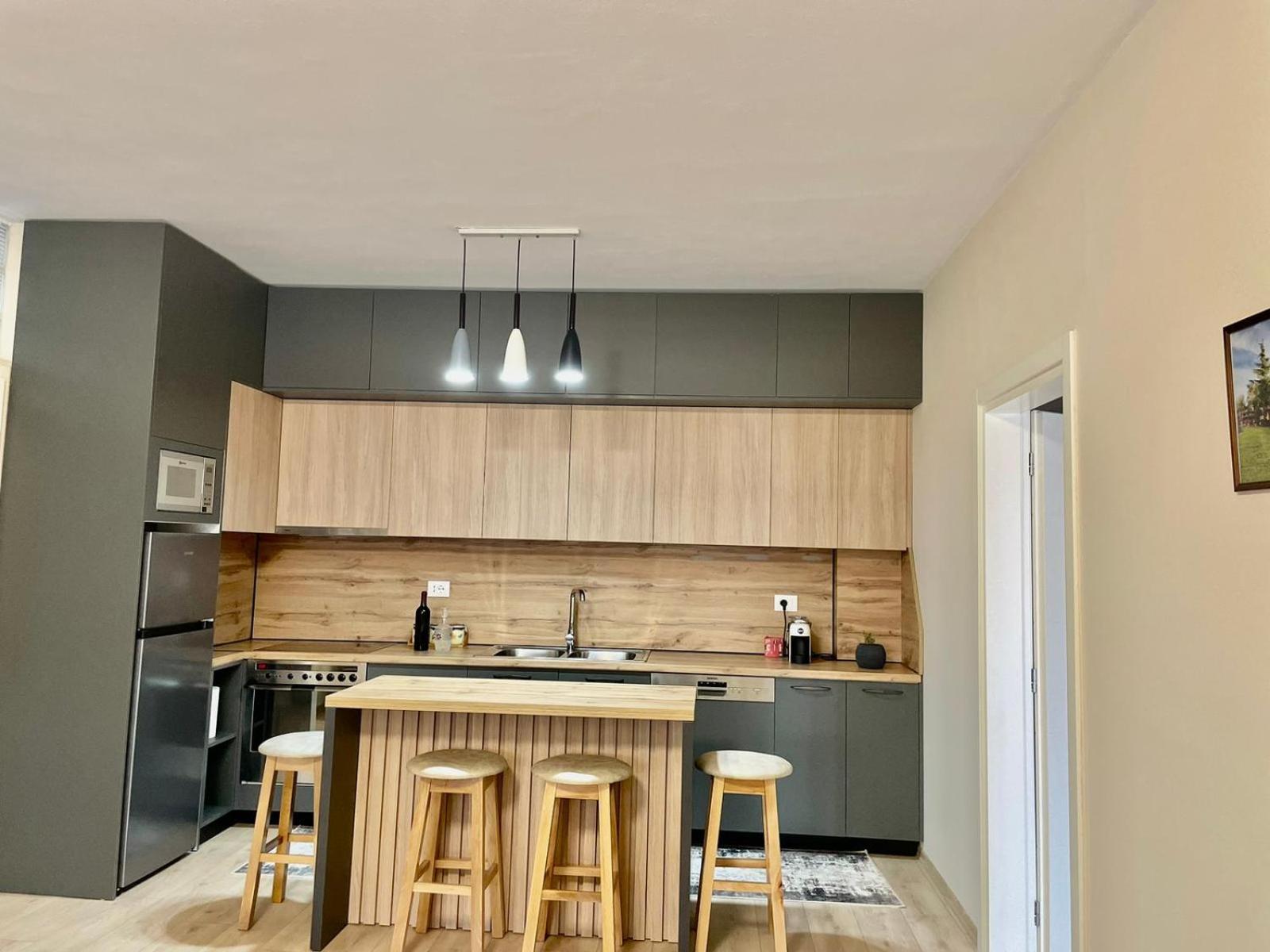 Adra'S Apartment Szkodra Zewnętrze zdjęcie